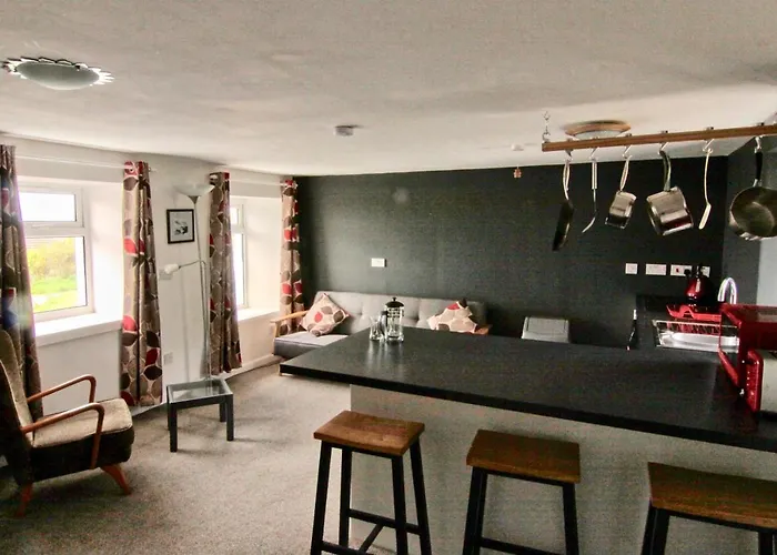 Whitewave Apartment